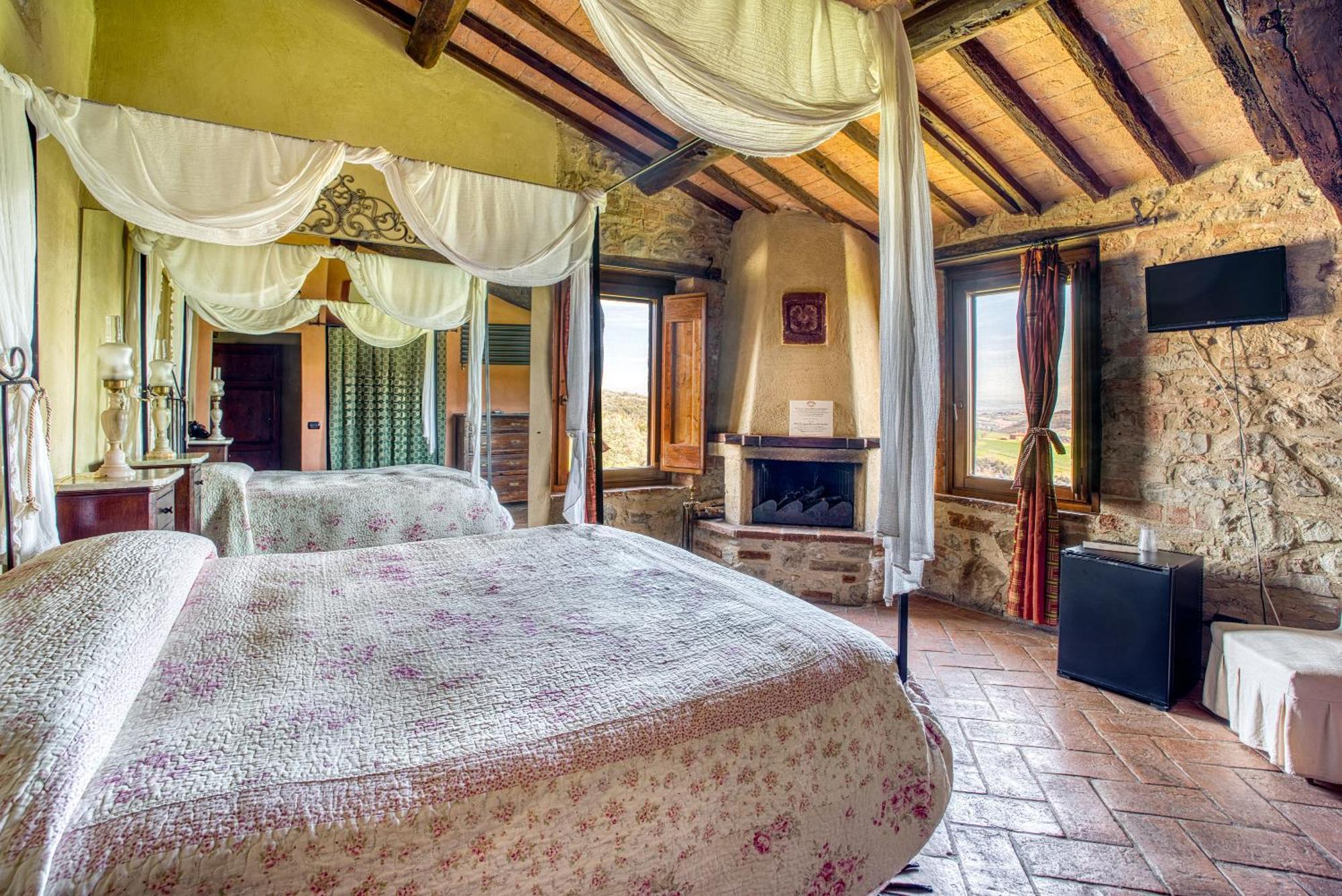 Le Buccole Country House Marsciano Bagian luar foto