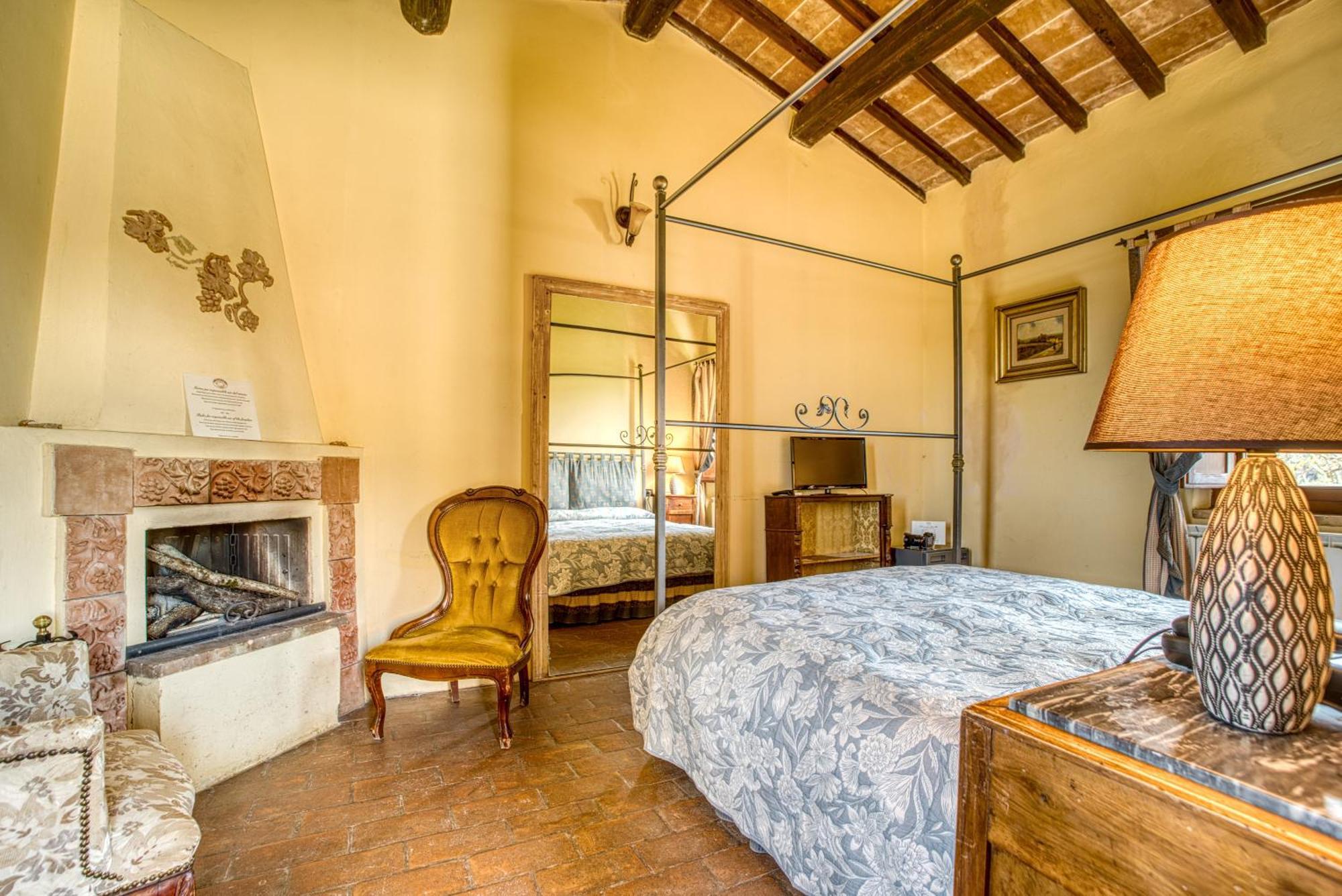 Le Buccole Country House Marsciano Bagian luar foto