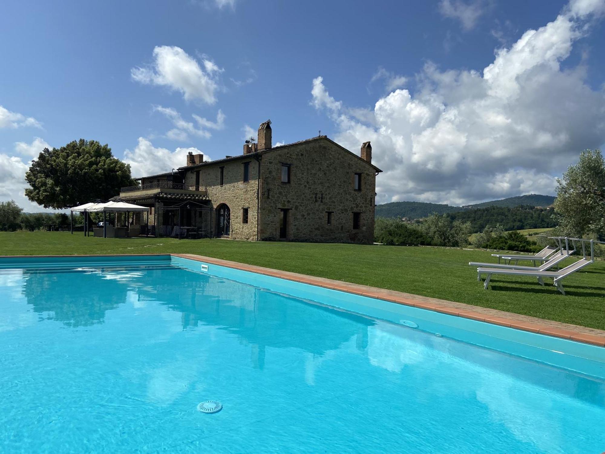 Le Buccole Country House Marsciano Bagian luar foto